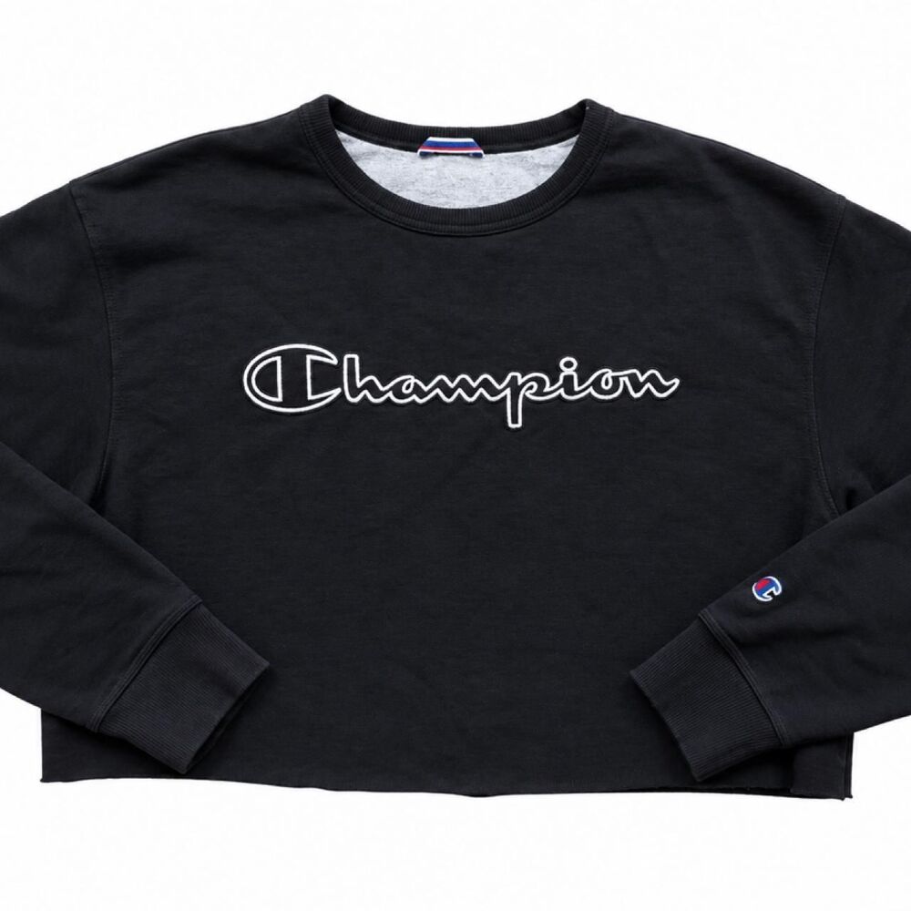Champion Black Cropped Sweatshirt Large Embroidered Logo Y2K Streetwear